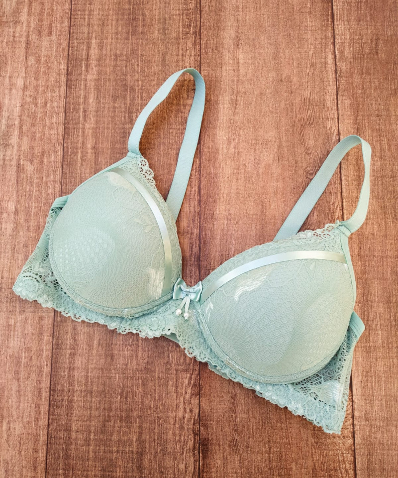 Sutiã Reforçado PLUS SIZE Milene — Leve Tudo com Desconto, Sutiãs Femininos — SKU 4794. Cor: Frozen, Lilás, Teos, Marinho. Tamanho: 48, 50, 52