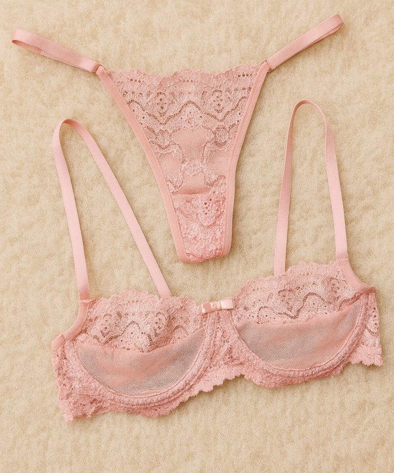 Conjunto de Lingerie sem Bojo Leonor — Conjuntos de Lingerie, Leve Tudo com Desconto — SKU CJ-LEONOR. Cor: Romance, Preto, Branco, Rubi. Tamanho: P, M, G, GG