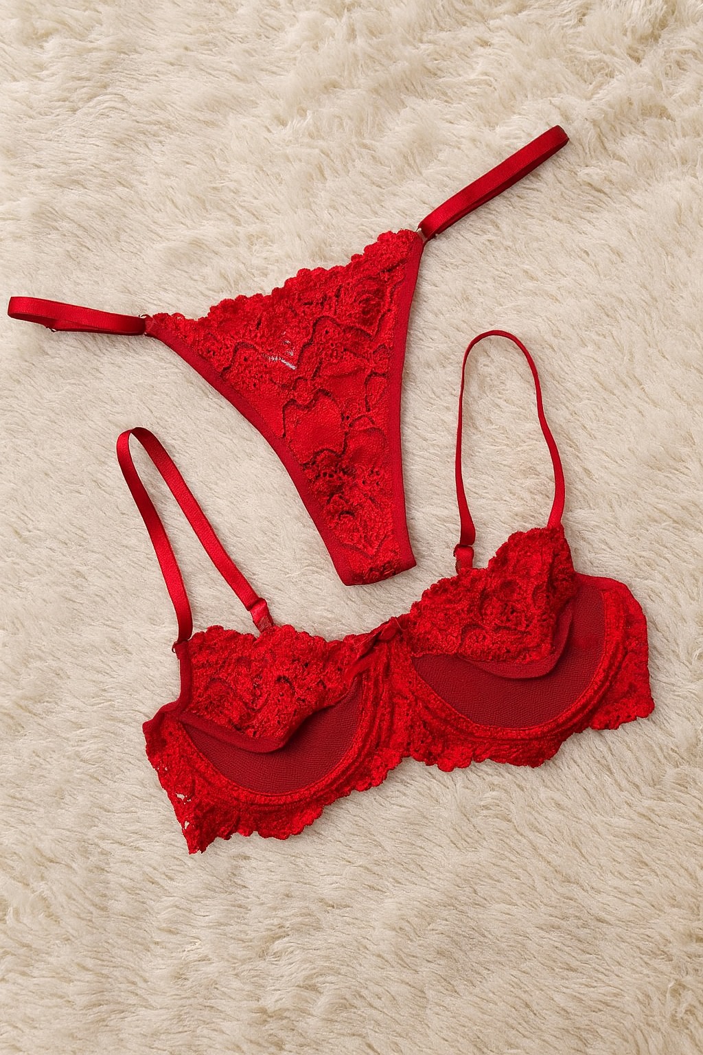 Conjunto de Lingerie sem Bojo Leonor — Conjuntos de Lingerie, Leve Tudo com Desconto — SKU CJ-LEONOR. Cor: Romance, Preto, Branco, Rubi. Tamanho: P, M, G, GG